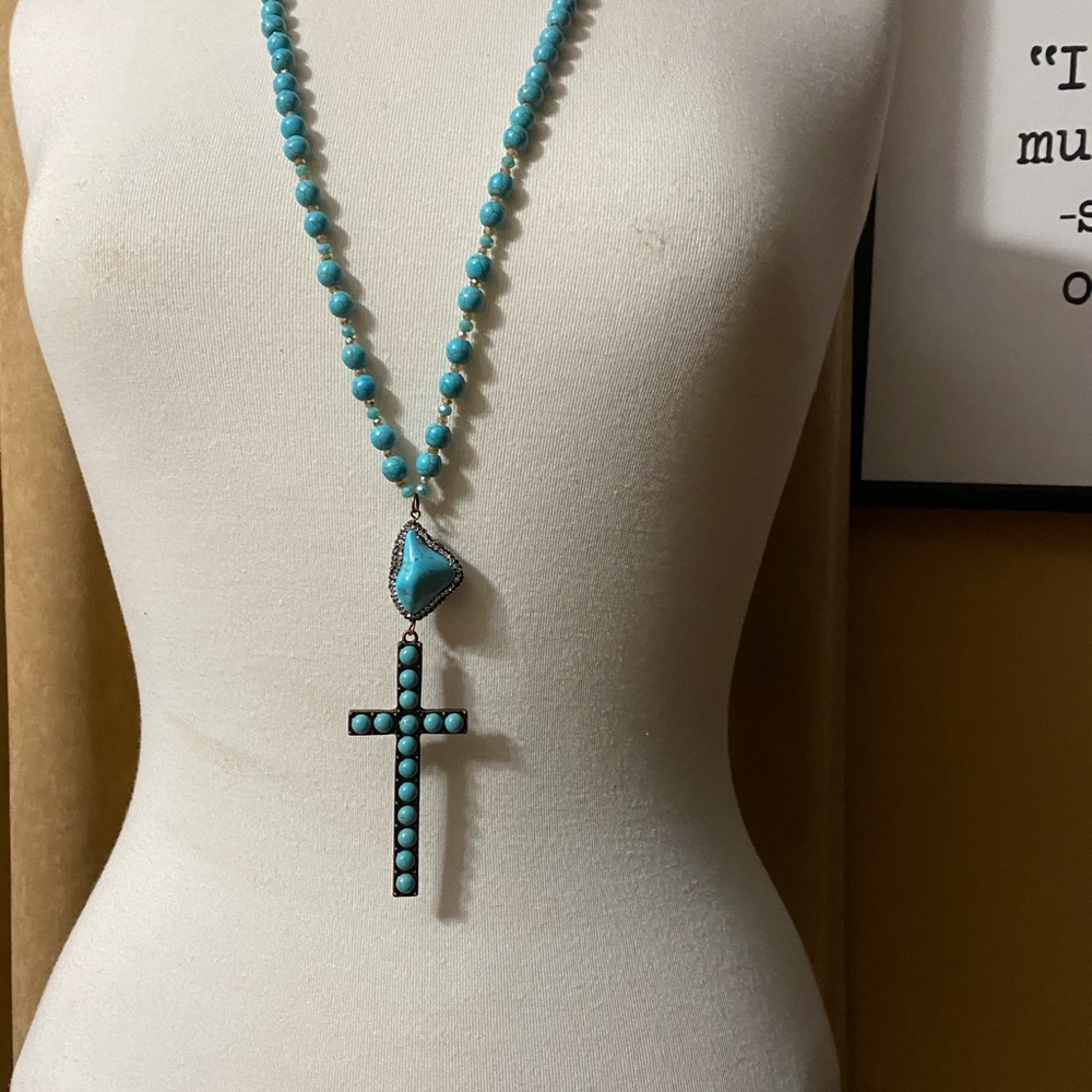 Women’s Necklace